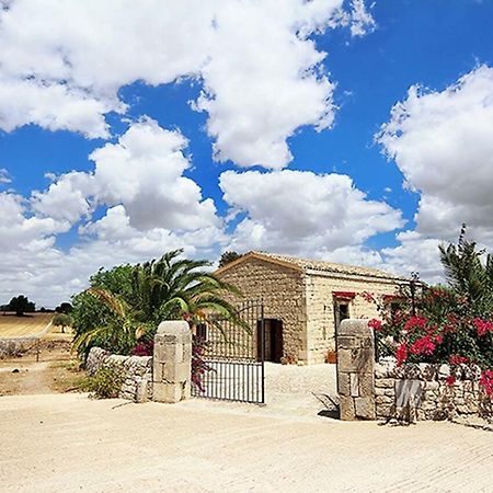 Agriturismo Il Melograno Cannizzara 外观 照片