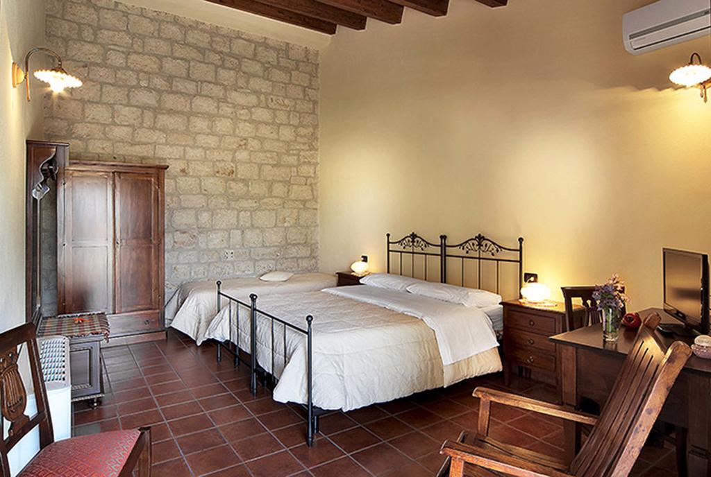 Agriturismo Il Melograno Cannizzara 外观 照片