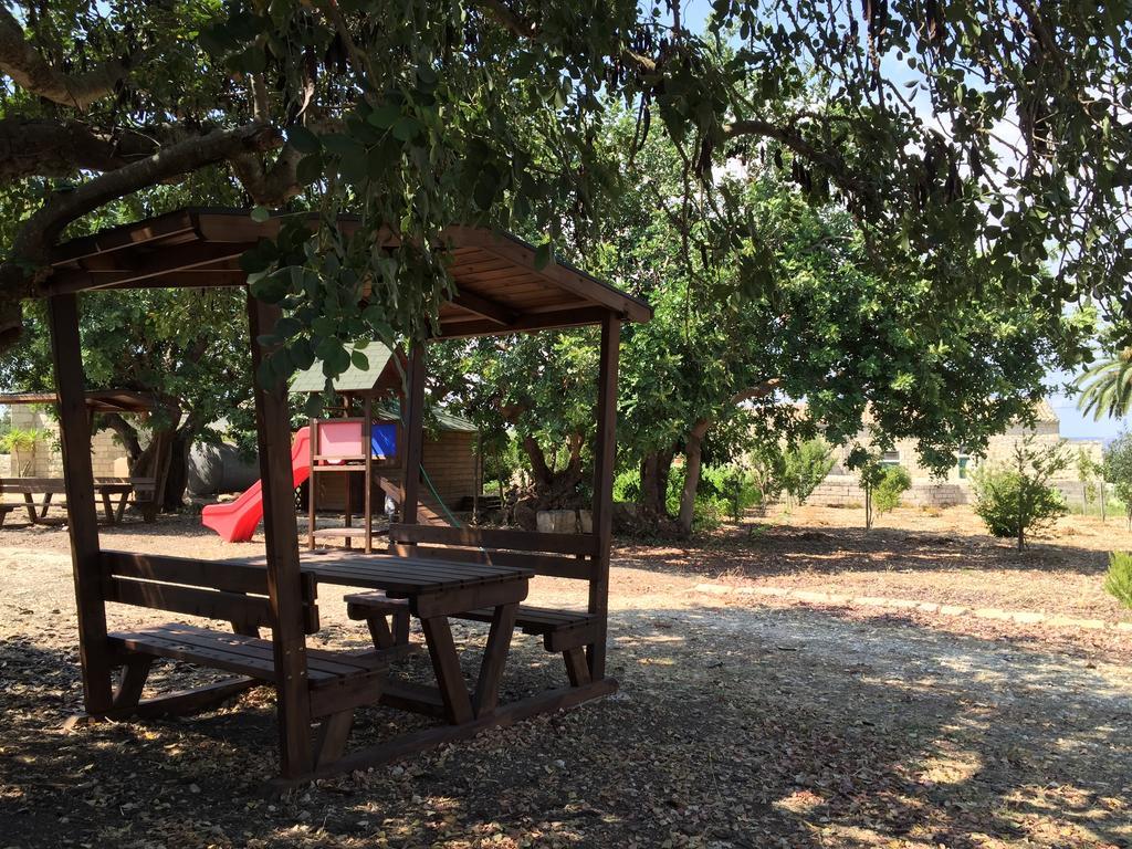 Agriturismo Il Melograno Cannizzara 外观 照片